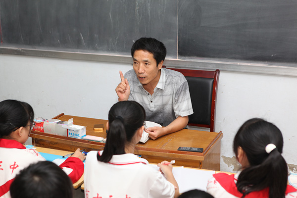 我校顺利启动河北省教育科学研究“十二五”规划专项课题