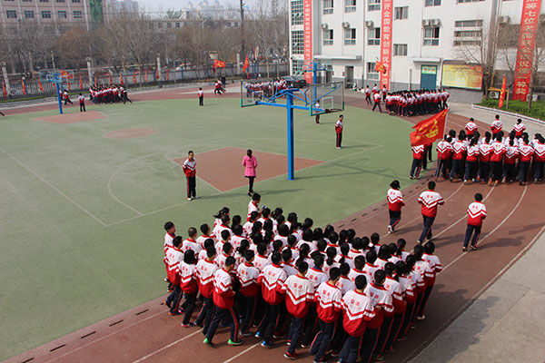 河北邯郸广平县中学校领导来我校观摩交流