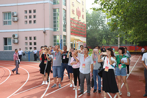 云南普洱民族中学,福建连江尚德中学,湖北老河口第一中学,江西宜春